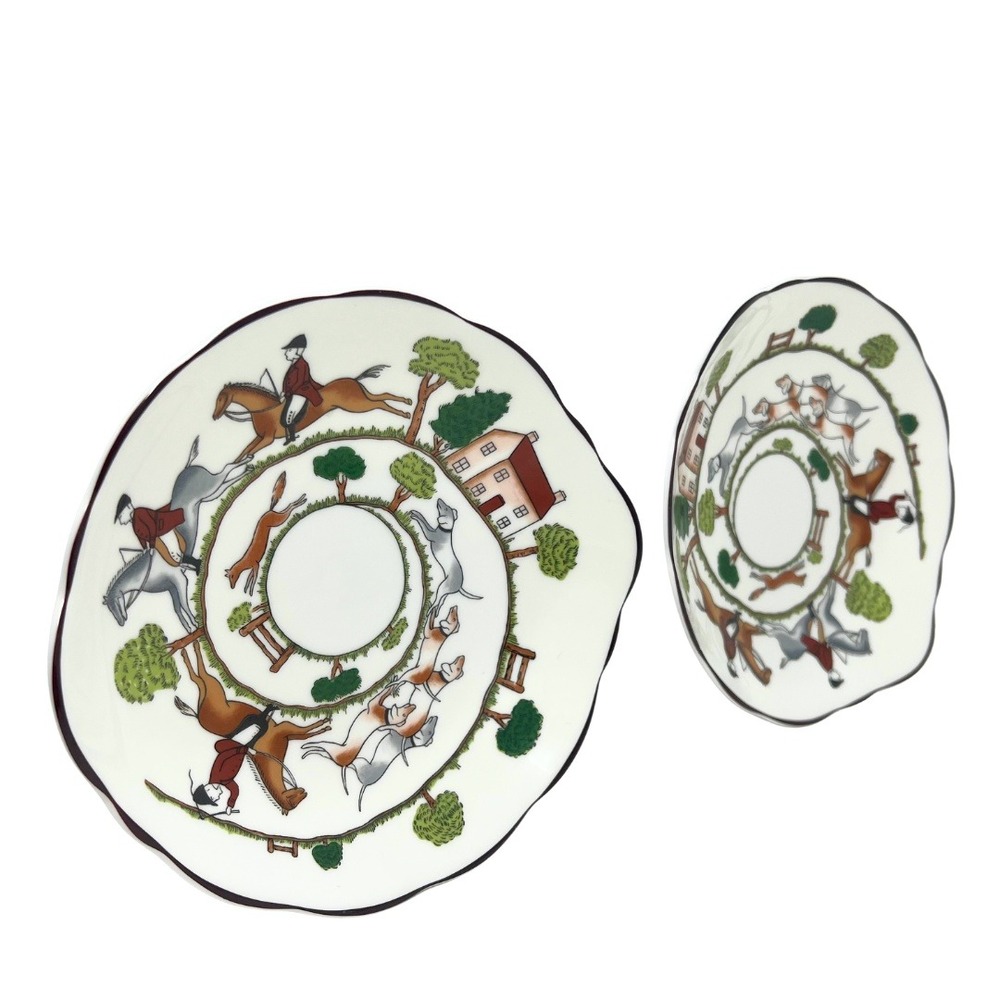 Coalport Hunting Scene Bone China Saucer Pair England Fox Hunt Vintage Wedgwood